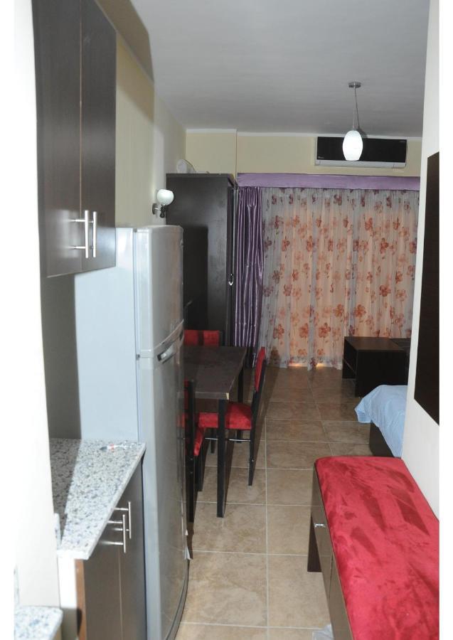 Studio H In Florenza Khamsin Хургада Экстерьер фото