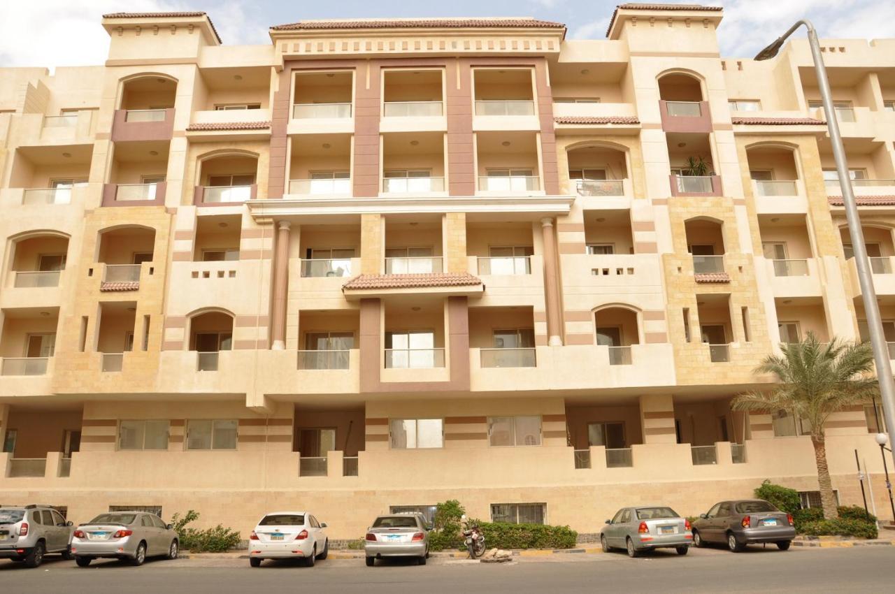Studio H In Florenza Khamsin Хургада Экстерьер фото